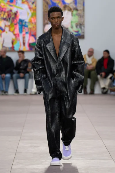 Look 21